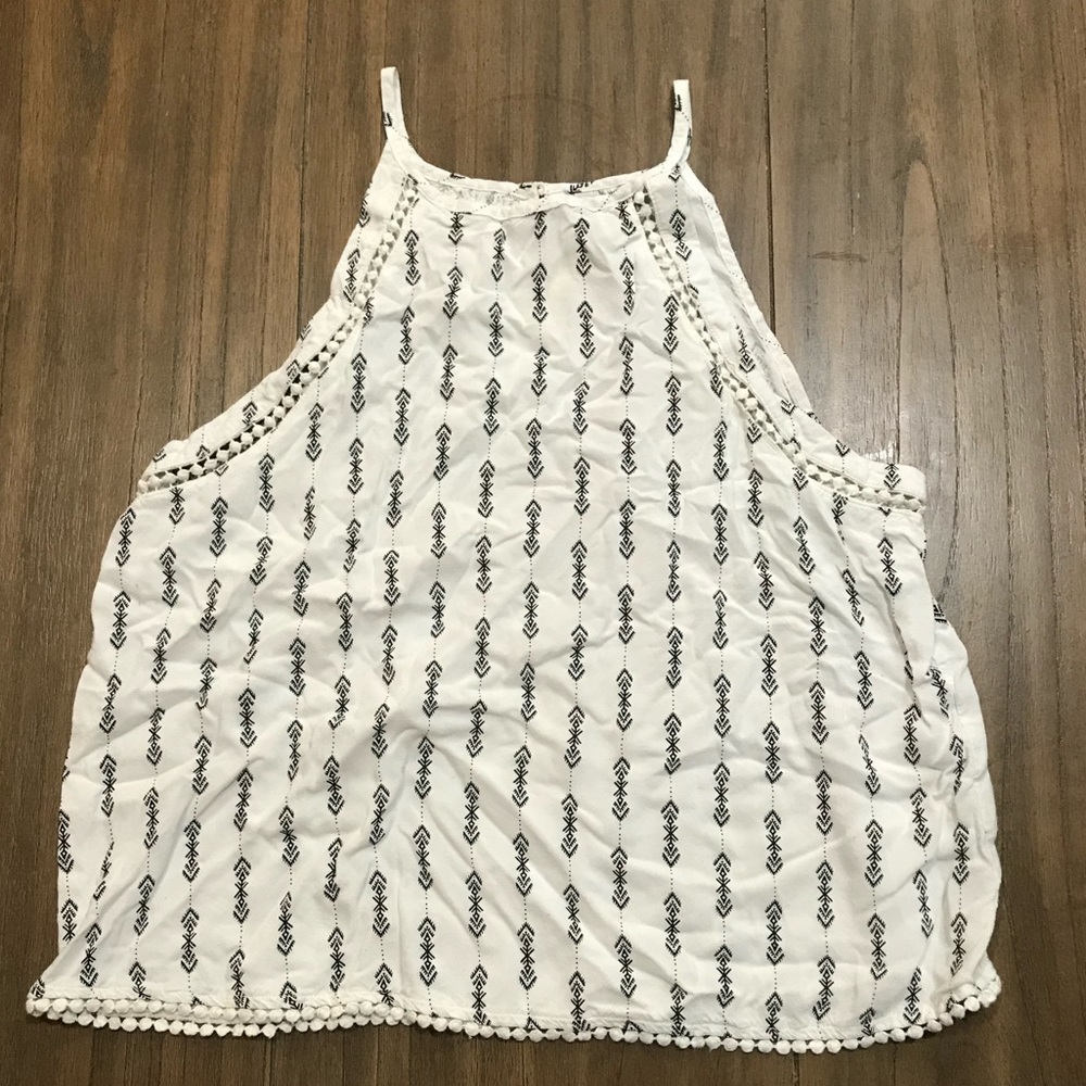 Women’s, arrow design tank top